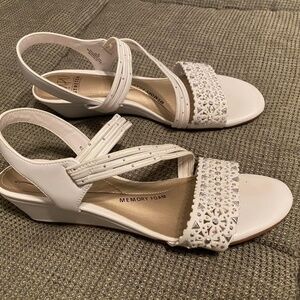 Women’s Wedge Sandals